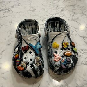 Crocs Black & White Tie Dye Classic Crocs J4 or Woman’s 6